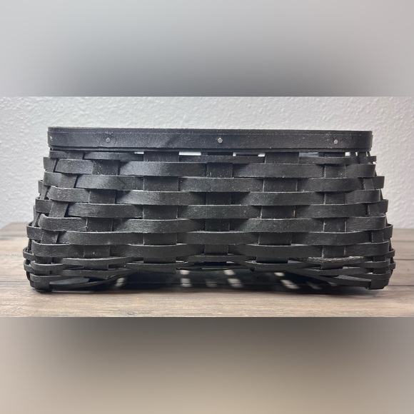 Longaberger Black Cat Basket with Purple Liner - Picture 11 of 14